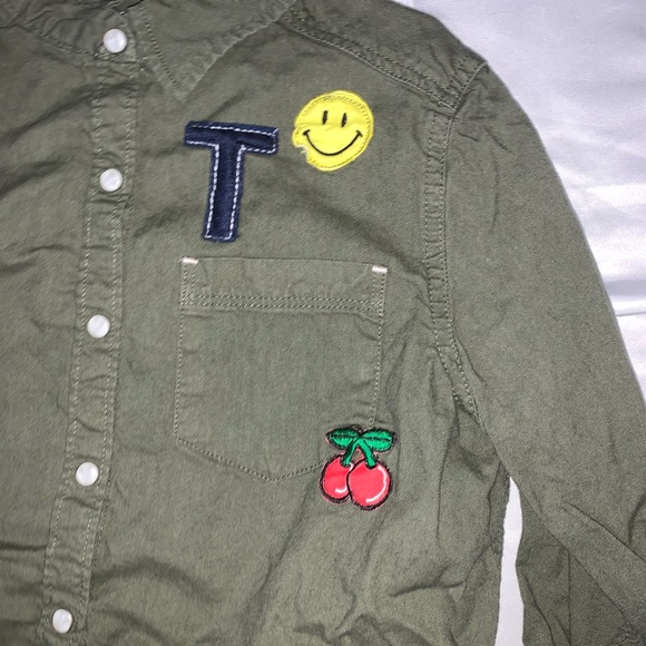 Girls Flannel - Size M(10/12) - Picture 2 of 4